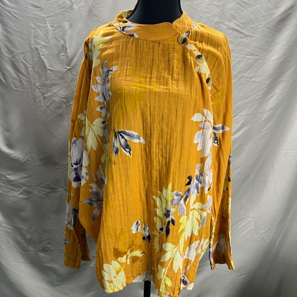 Soft Surroundings Tops - Soft Surroundings Cotton Floral Mustard Women's Top Large